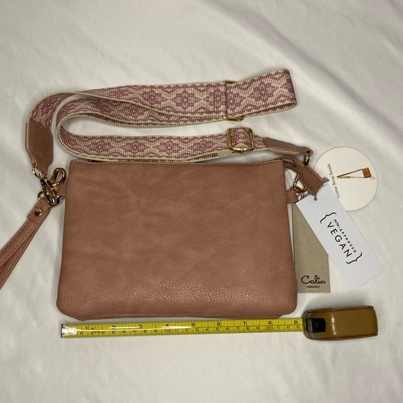 Vegan Leather Crossbody Bag light pink - Picture 7 of 11